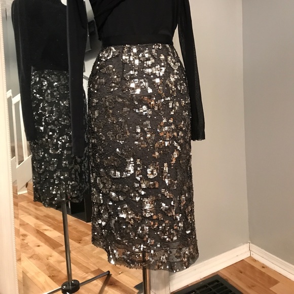 Oscar De La Renta Sequin Pencil Skirt - Picture 2 of 5